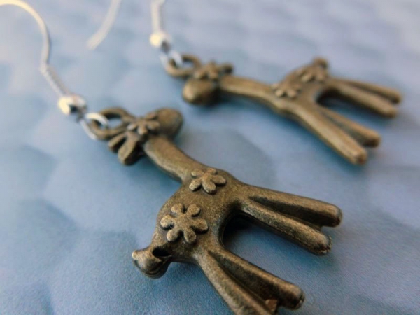 Giraffe Ohrringe bronzefarben Vintage mit Blümchen